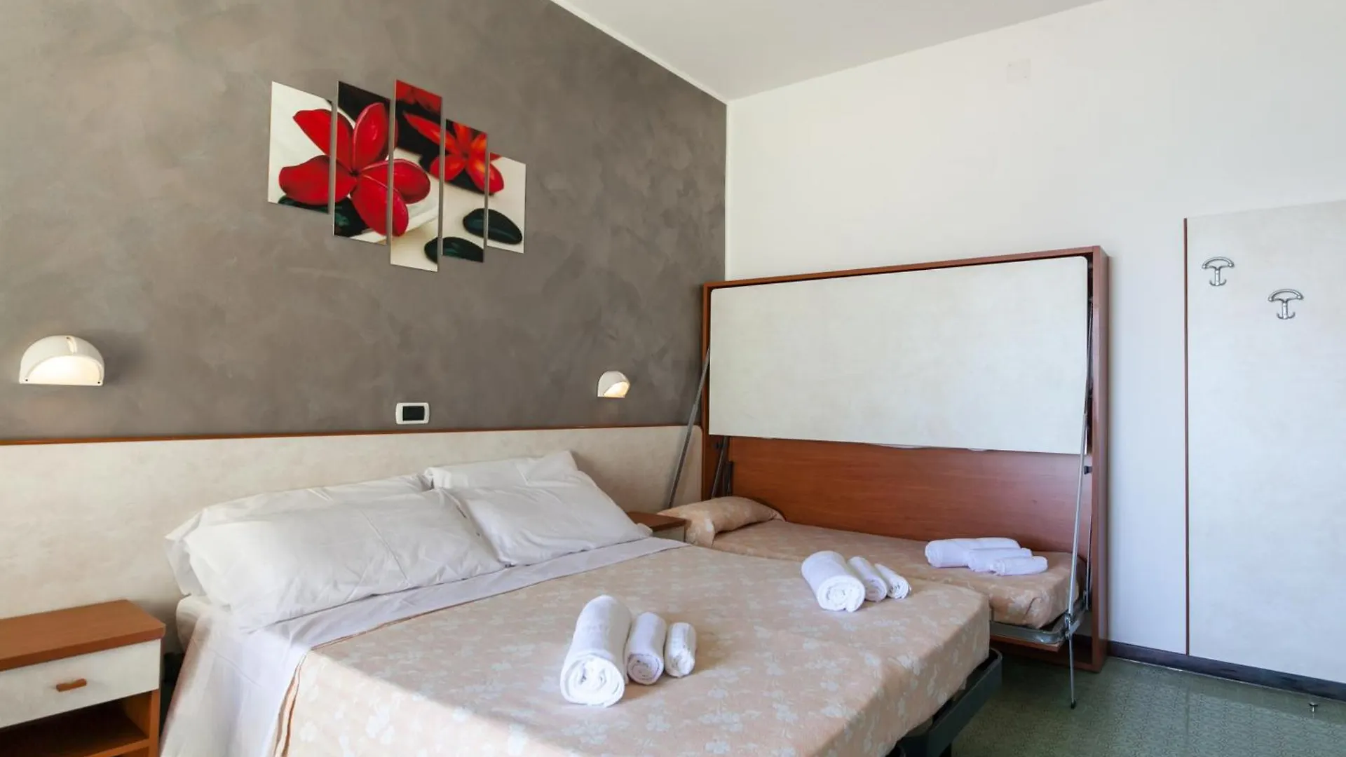 ***  Hotel Sandra Gatteo a Mare Italy