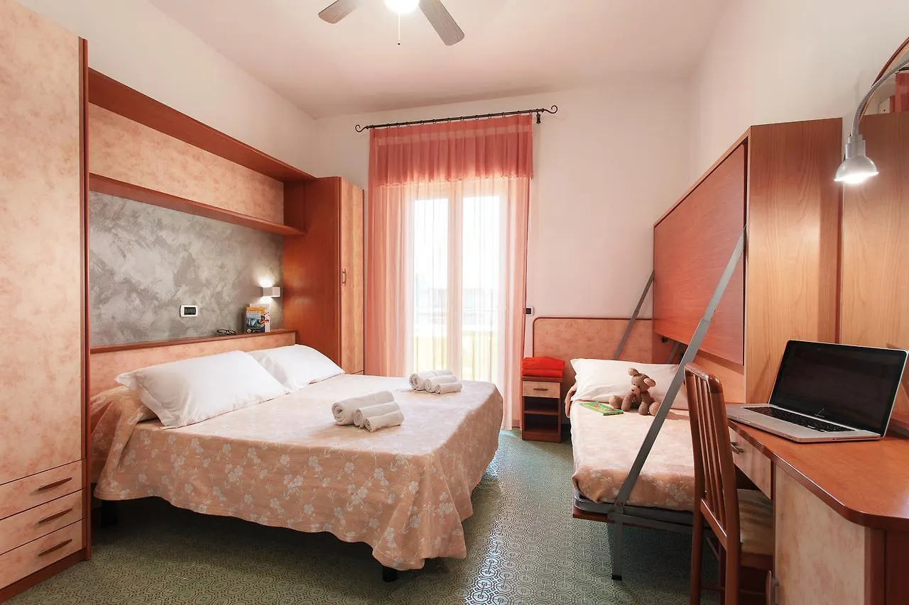 Hotel Sandra Gatteo a Mare