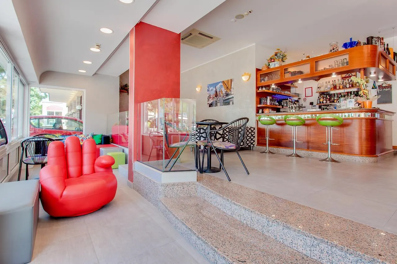 Hotel Sandra Gatteo a Mare Italy